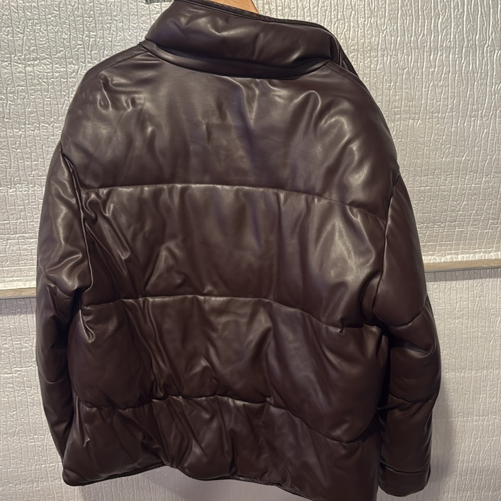 Zara Puffer Jacket - Picture 3 of 3